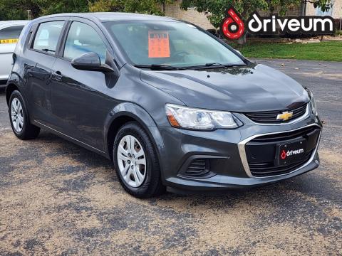 2020 Chevrolet Sonic2020 Chevrolet Sonic