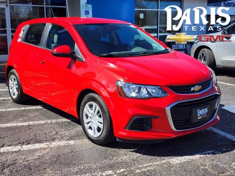 2020 Chevrolet Sonic2020 Chevrolet Sonic