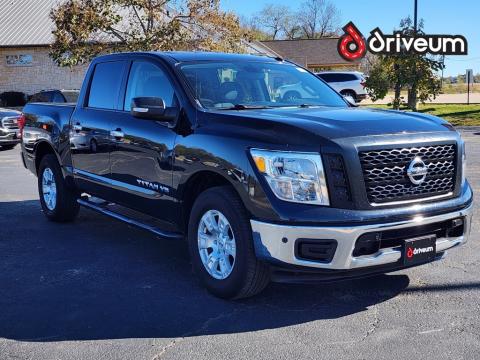 2018 Nissan Titan2018 Nissan Titan